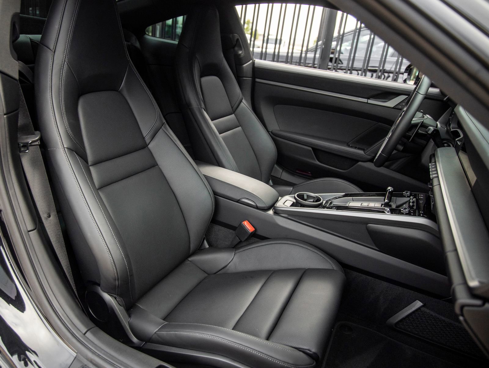Used 2026 Porsche 911 Carrera 4S image 34