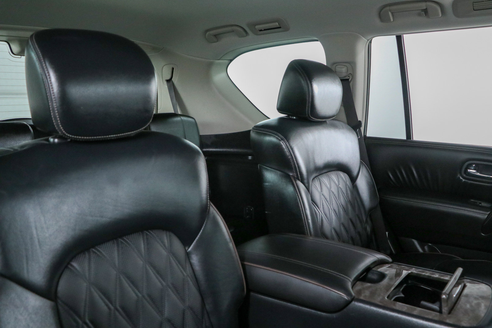 Used 2021 Nissan Armada Platinum w/ Captain's Chairs Package AWD/4WD image 32