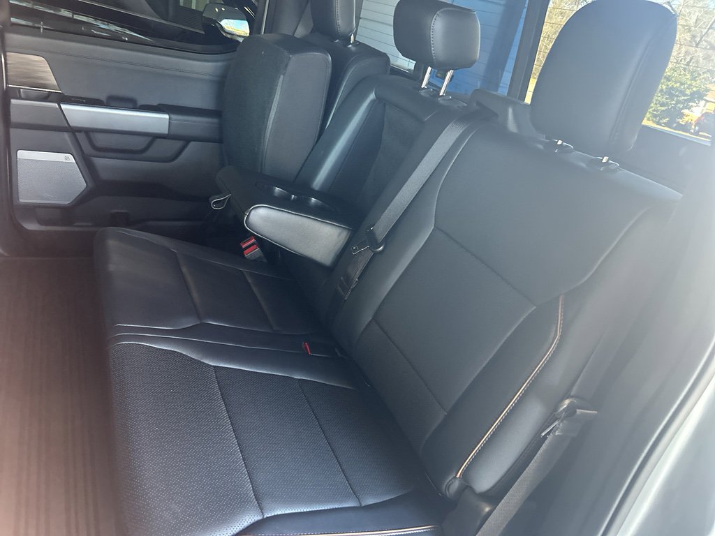 Used 2025 Ford F150 Lariat w/ Equipment Group 501A Mid image 18