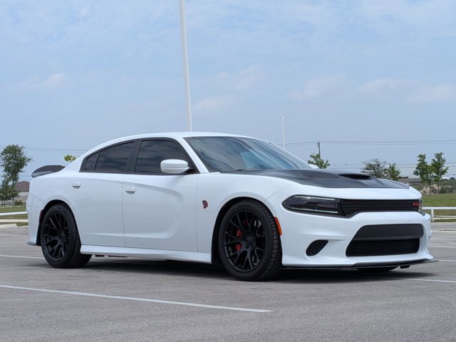 Used 2018 Dodge Charger SRT Hellcat w/ Harman/Kardon Audio Group RWD image 3