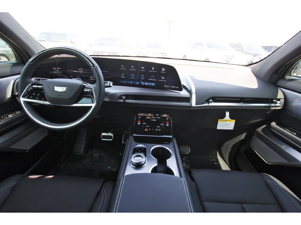 New 2027 Cadillac Vistiq Luxury AWD/4WD image 9