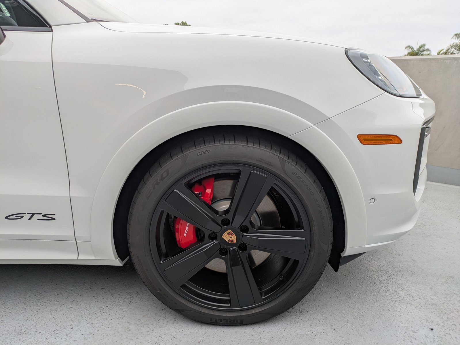 New 2025 Porsche Cayenne GTS image 11