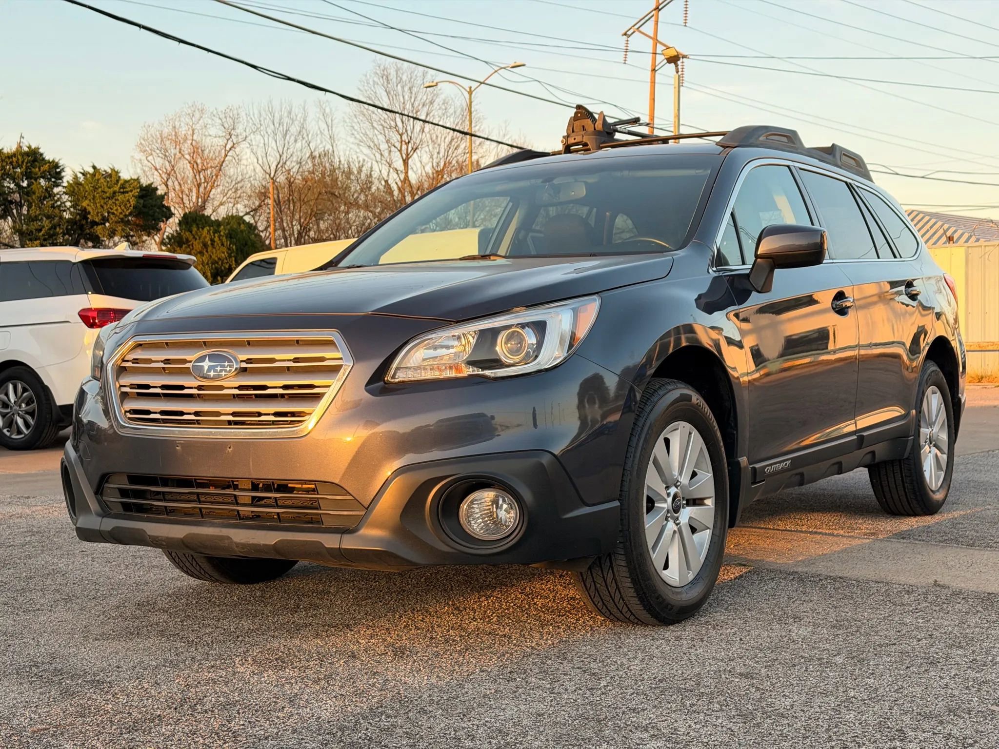 Used 2016 Subaru Outback 2.5i Premium image 7