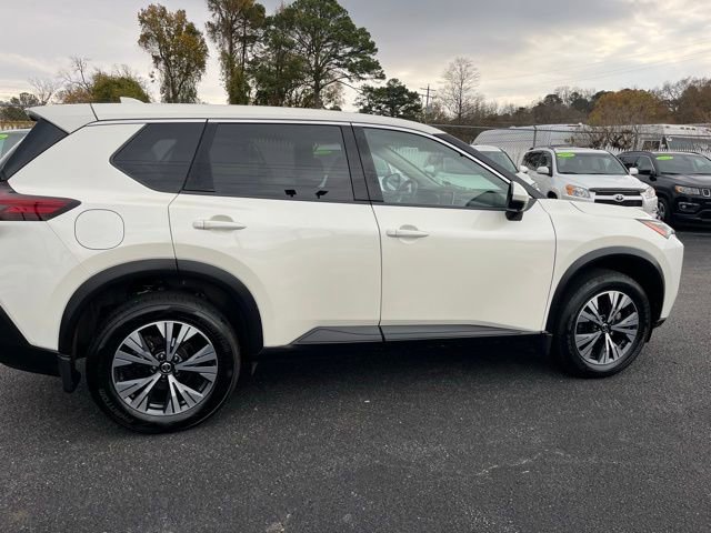 Used 2021 Nissan Rogue SV AWD/4WD image 9