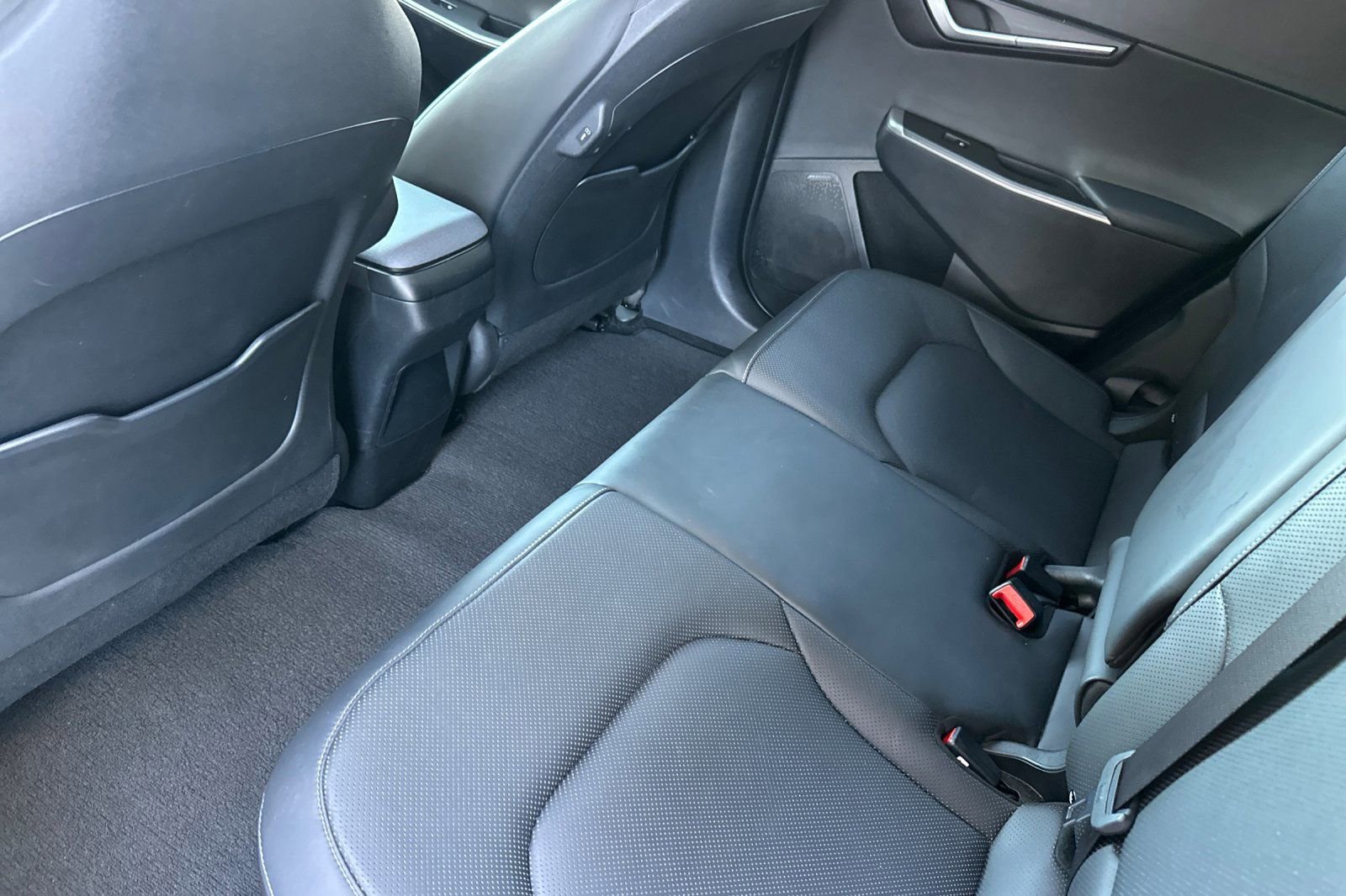 Used 2024 Kia EV6 Wind image 13