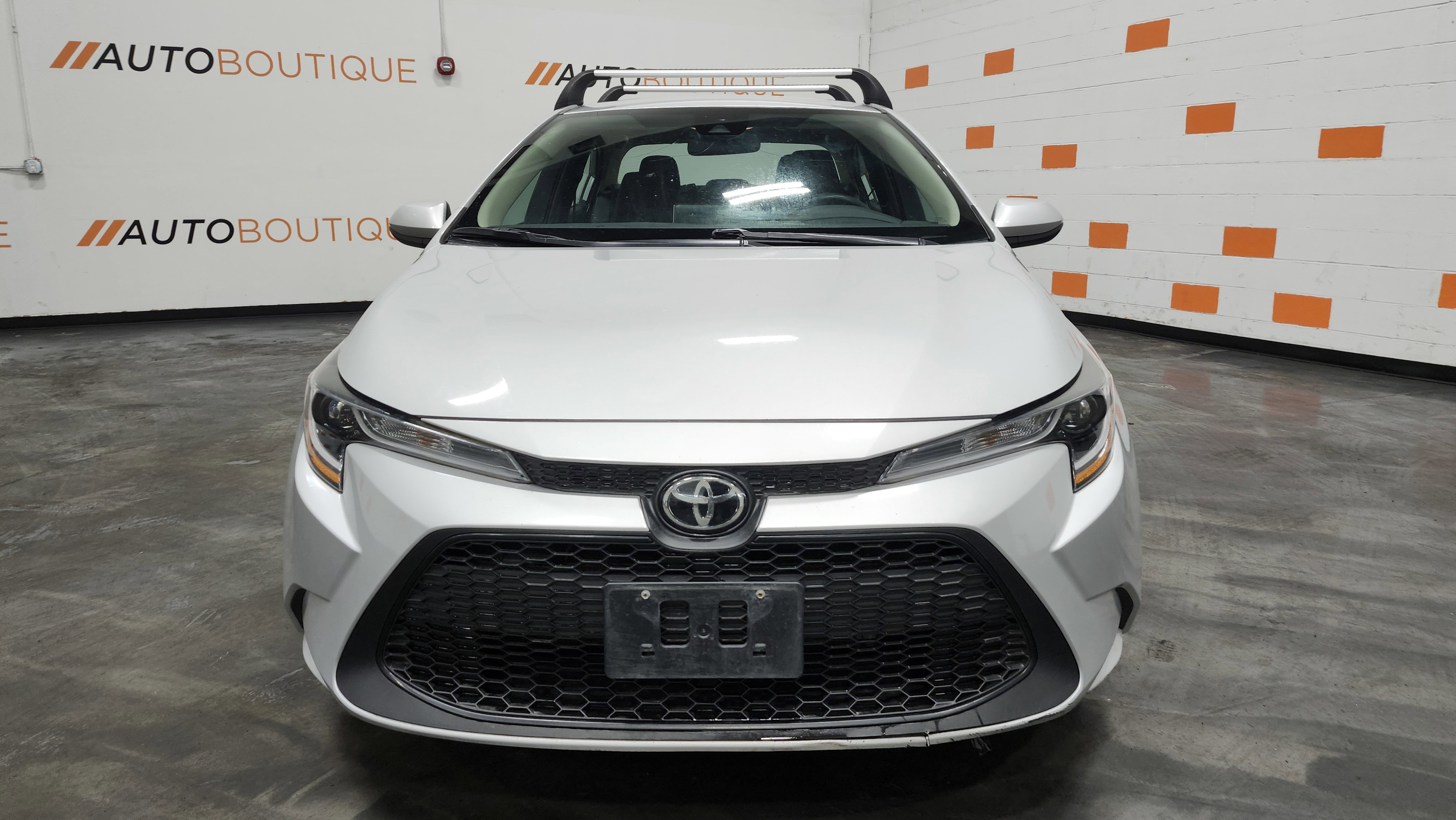 Used 2021 Toyota Corolla LE image 10