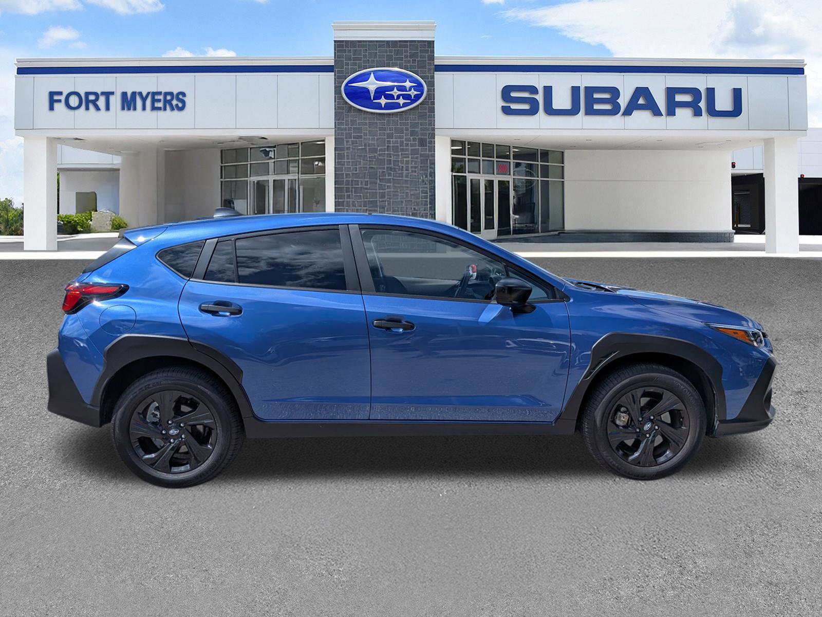 Used 2025 Subaru Crosstrek 2.0i image 3