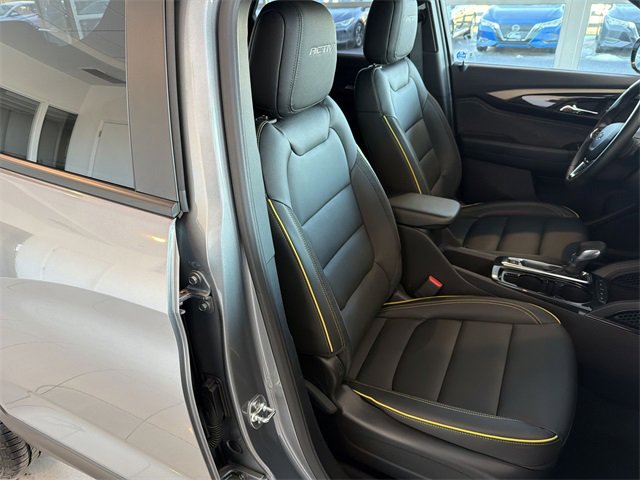 Certified 2025 Chevrolet TrailBlazer ACTIV w/ Driver Confidence Package image 18