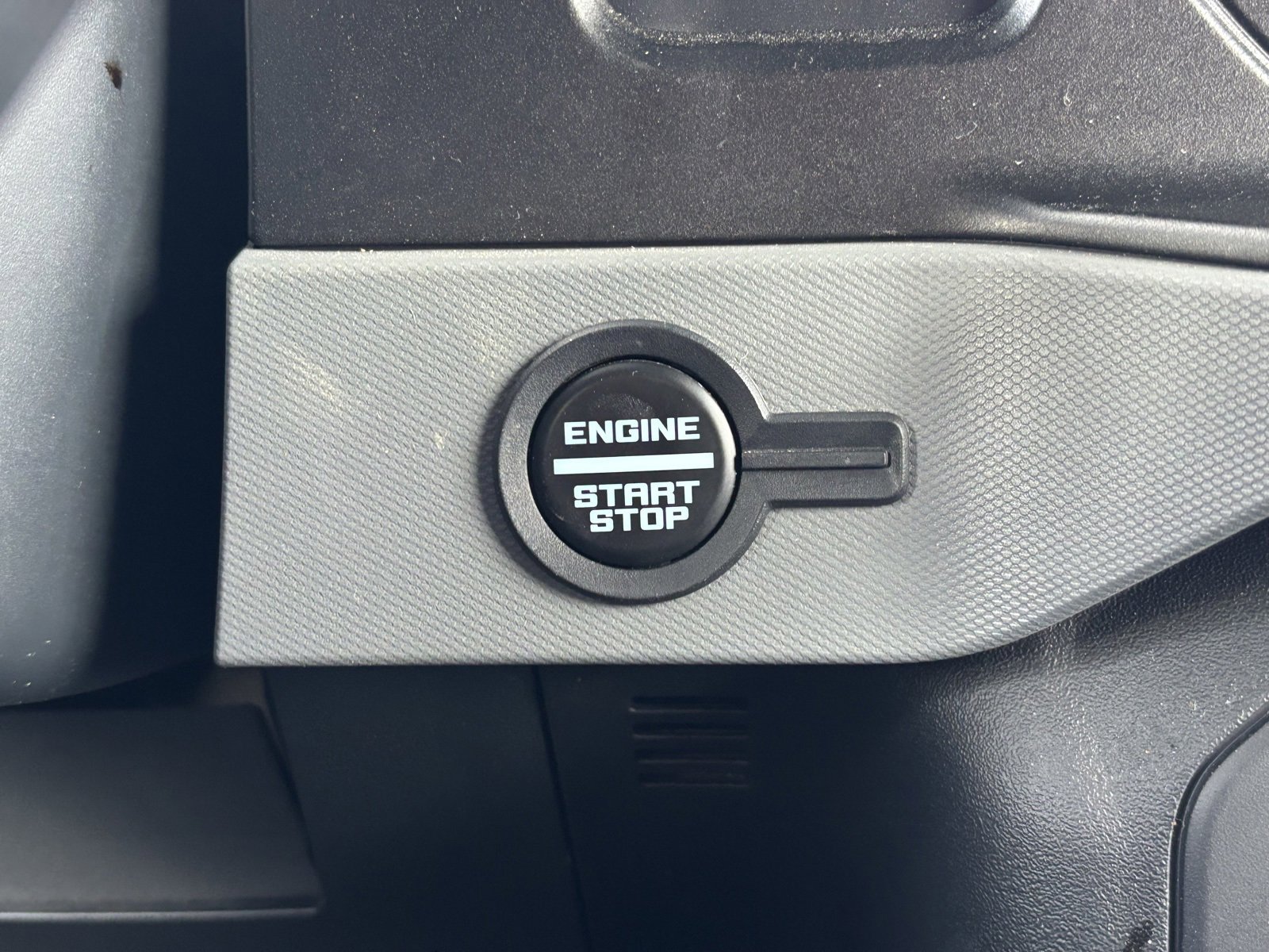 Used 2023 Ford Bronco Black Diamond image 23