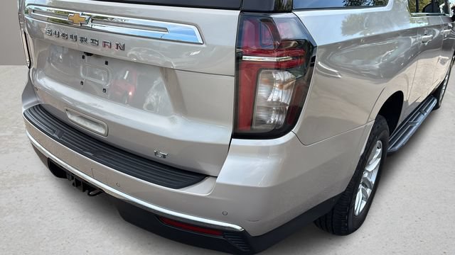Used 2023 Chevrolet Suburban LT RWD image 43