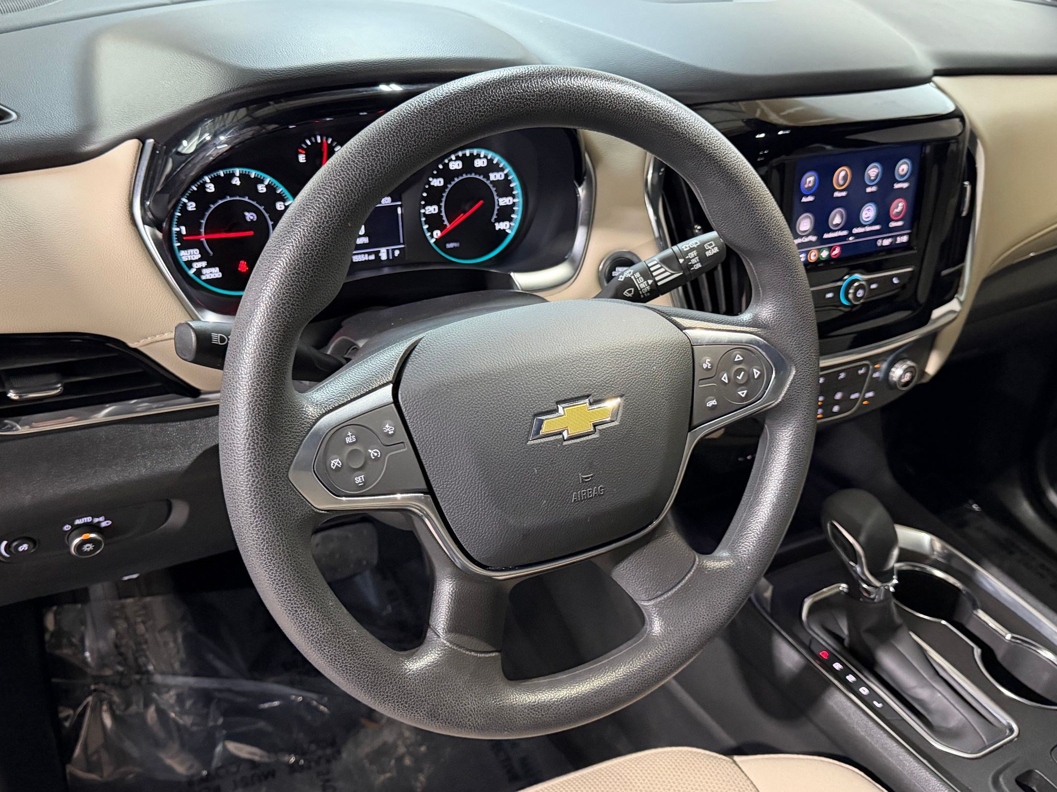 Used 2023 Chevrolet Traverse LS w/ Safety Package AWD/4WD image 3