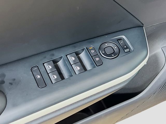 New 2025 Kia K4 GT-Line w/ GT-Line Premium Package image 18