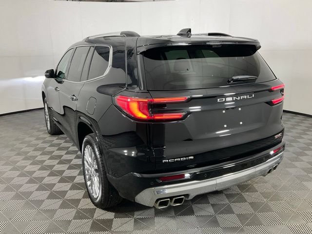 Used 2025 GMC Acadia Denali w/ Super Cruise Package FWD image 4