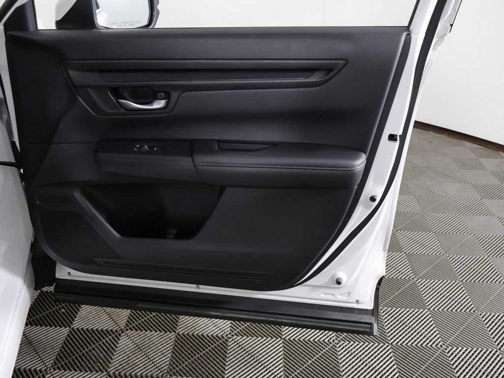 Used 2023 Honda CR-V LX image 20