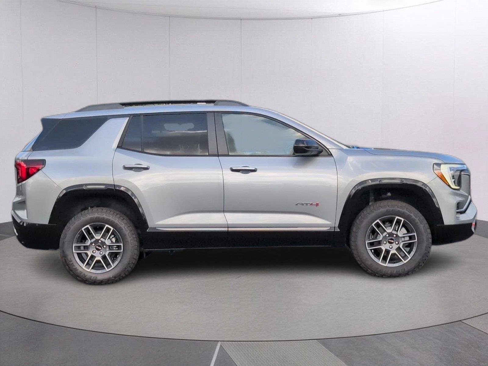 New 2026 GMC Terrain AT4 AWD/4WD image 8