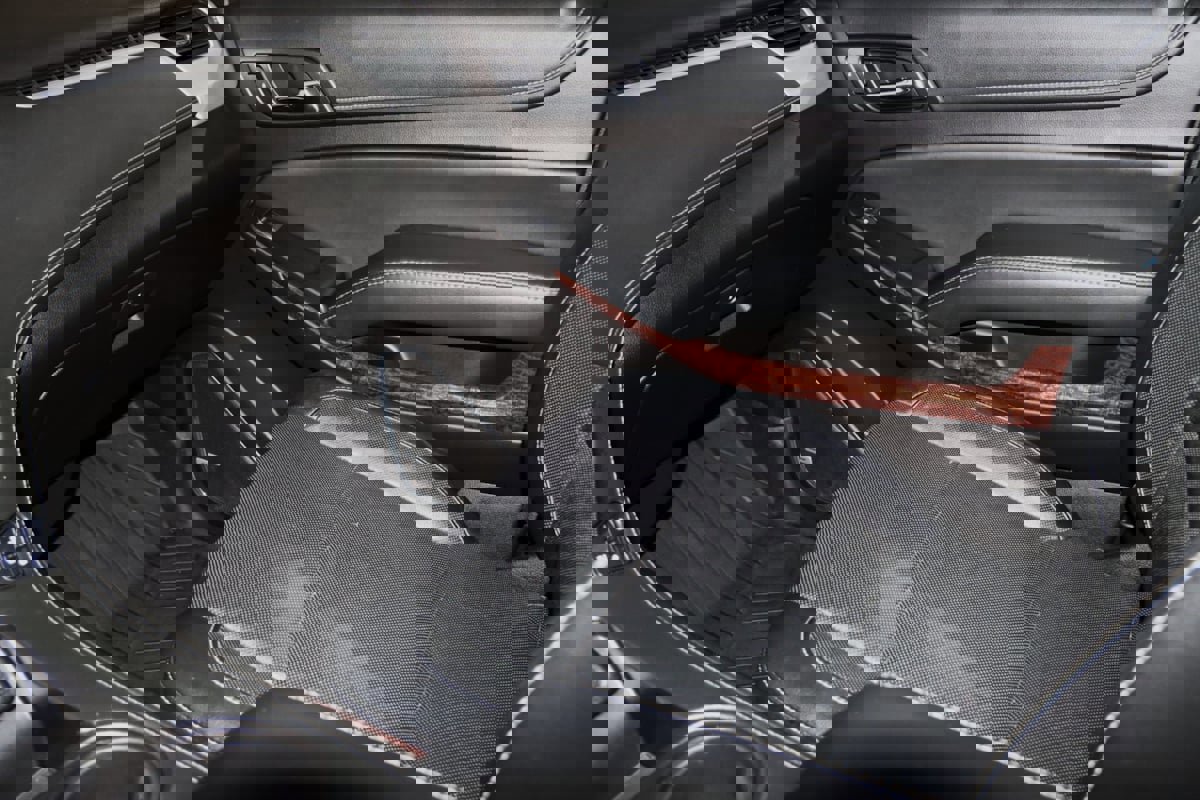 Used 2017 GMC Yukon SLT image 48