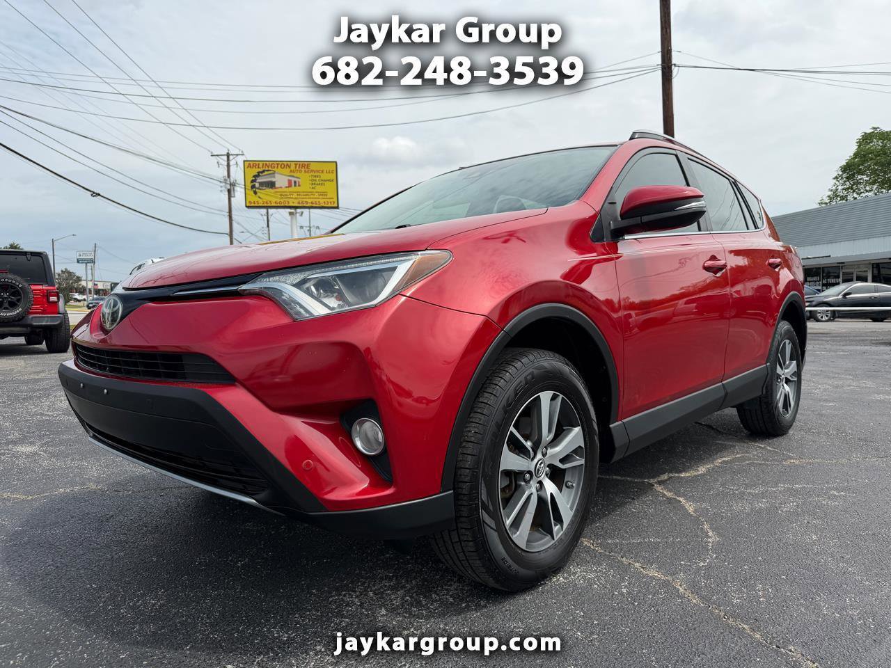 Used 2017 Toyota RAV4 XLE FWD image 1