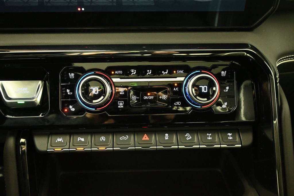 Used 2025 GMC Sierra 1500 AT4X image 29