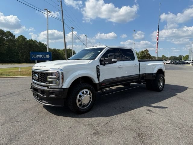 Used 2025 Ford F450 King Ranch w/ Snow Plow/Camper Package AWD/4WD image 3