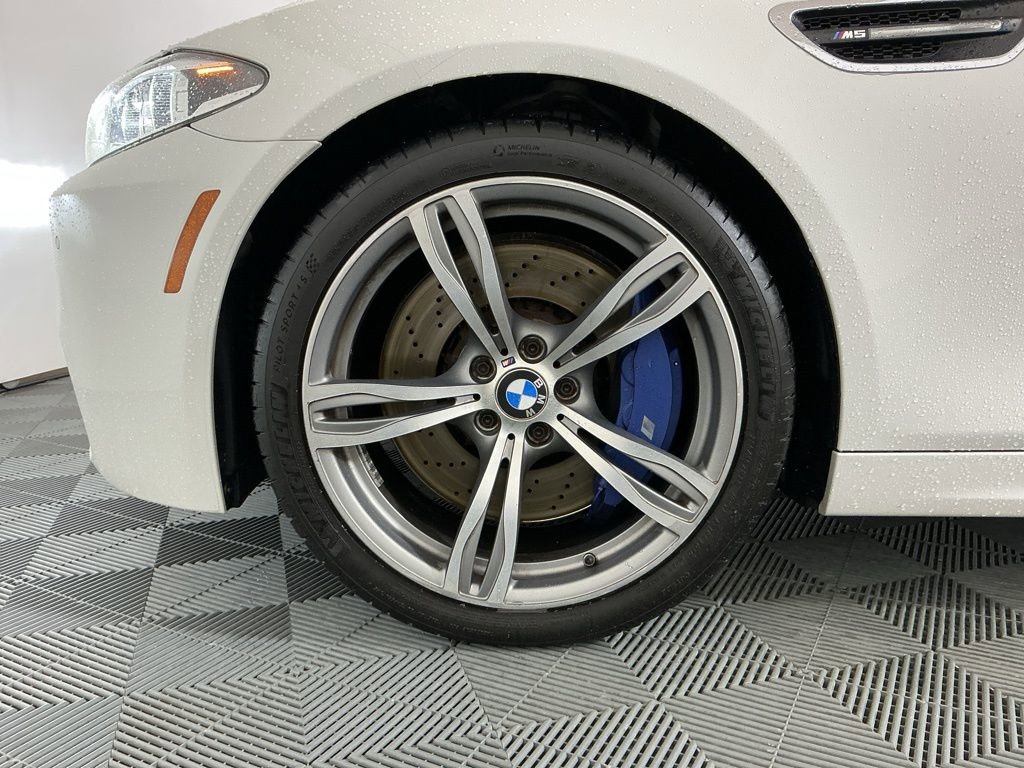 Used 2014 BMW M5 RWD image 31