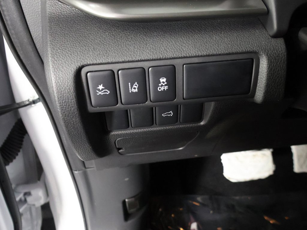 New 2026 Mitsubishi Eclipse Cross AWD image 37