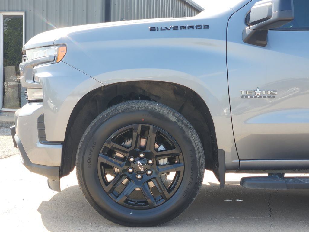 Used 2021 Chevrolet Silverado 1500 RST w/ LPO, Blackout Package RWD image 7