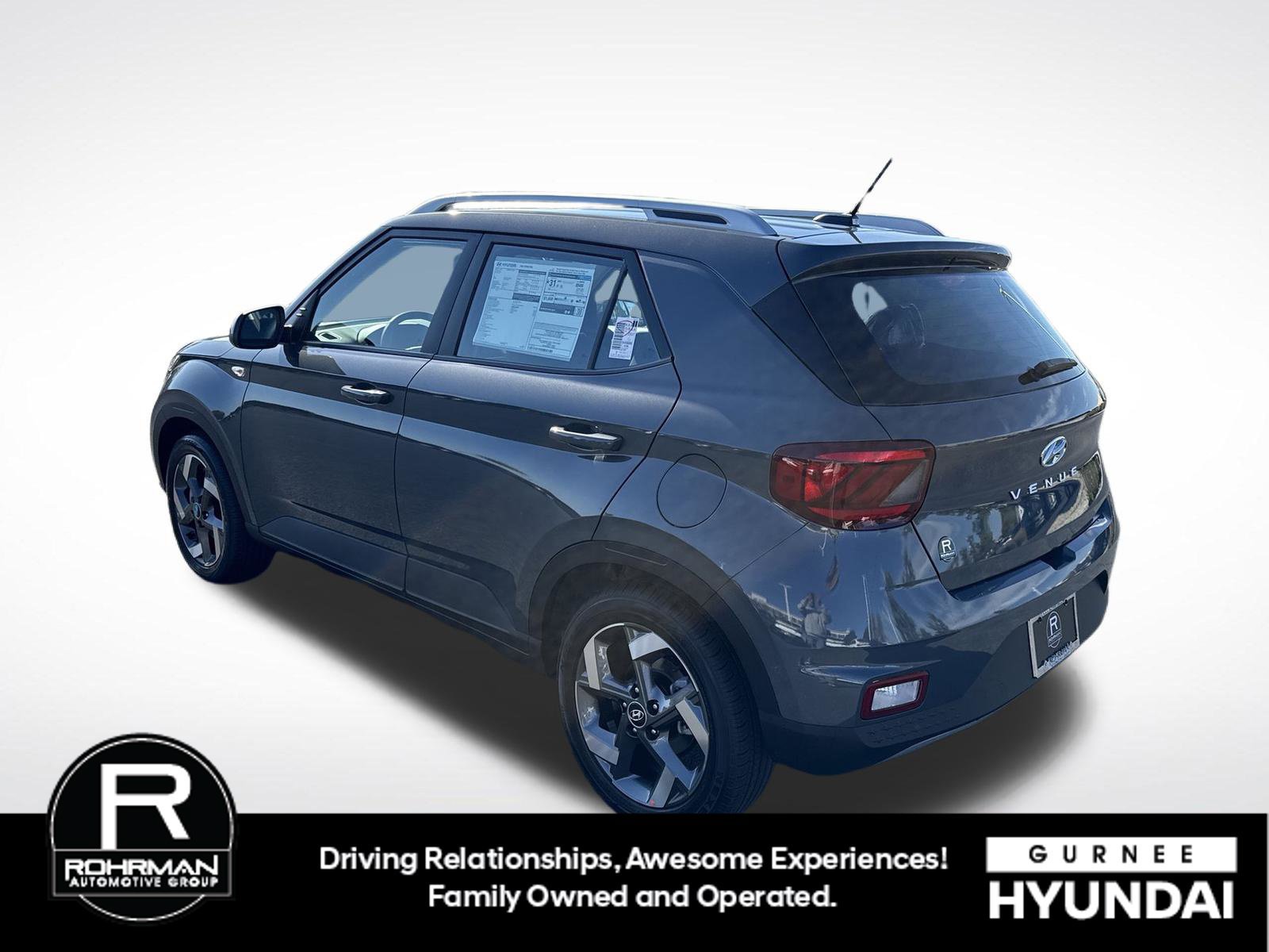 New 2026 Hyundai Venue SEL FWD image 6