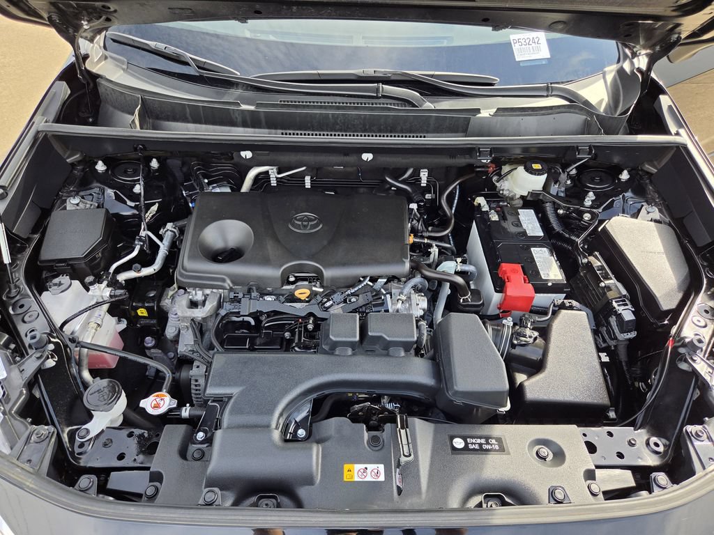 Used 2025 Toyota RAV4 XLE w/ Weather Package FWD image 31
