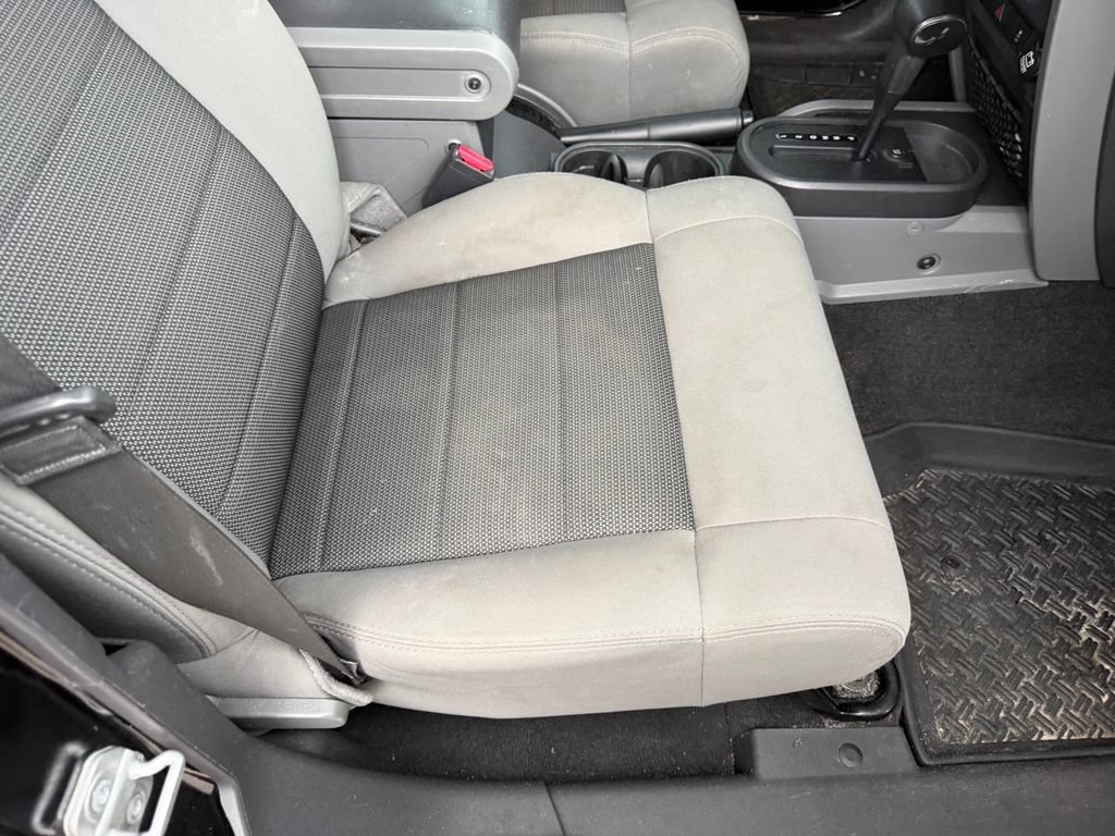 Used 2010 Jeep Wrangler Unlimited Sport AWD/4WD image 29