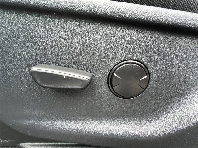 New 2025 Ford F150 Lightning XLT image 12