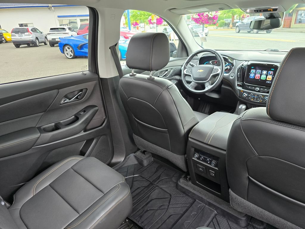 Used 2019 Chevrolet Traverse Premier w/ Redline Edition FWD image 15