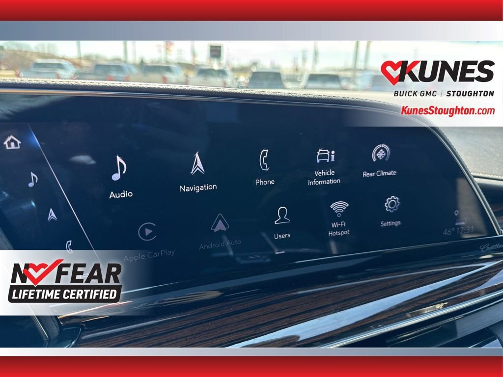 Used 2023 Cadillac Escalade Premium Luxury image 36
