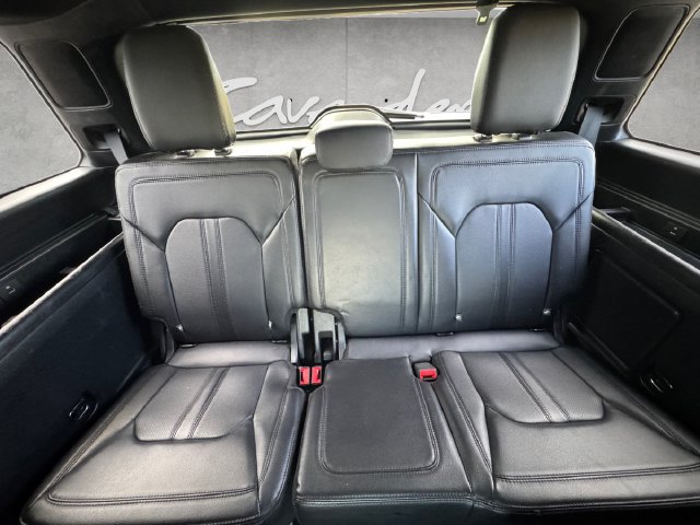 Used 2020 Ford Expedition Limited w/ Texas Edition Package RWD image 22