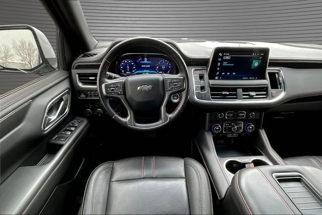 Used 2022 Chevrolet Suburban RST w/ Luxury Package image 8