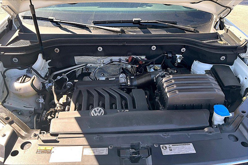 Used 2018 Volkswagen Atlas Launch Edition image 9