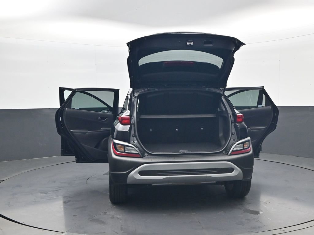 Certified 2023 Hyundai Kona SEL AWD/4WD image 32