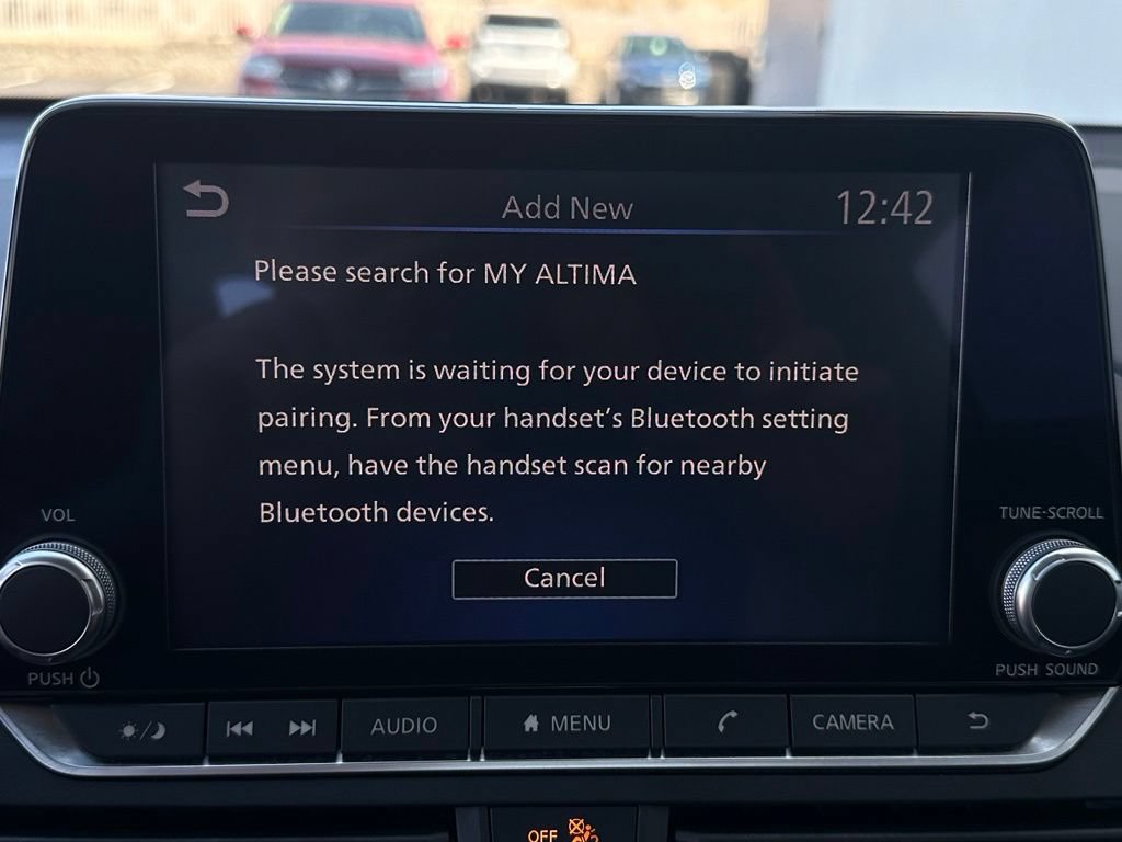 Used 2025 Nissan Altima 2.5 SV FWD image 22