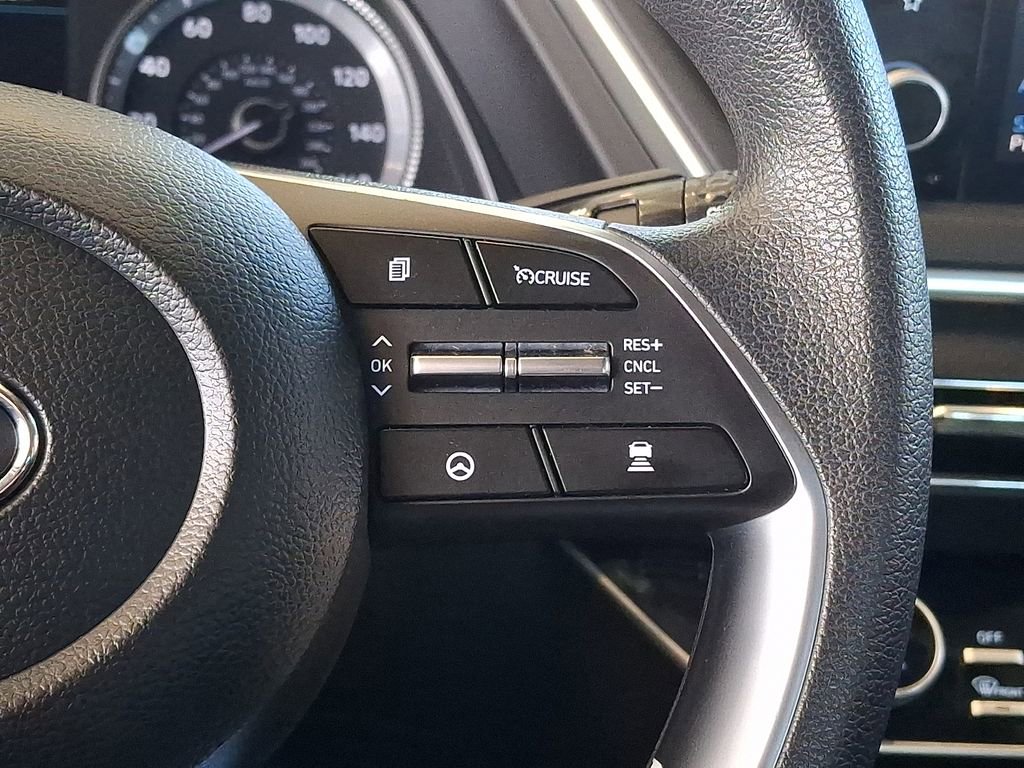 Used 2022 Hyundai Sonata SEL w/ Winter Weather Package image 21