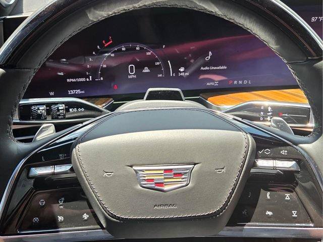 Certified 2025 Cadillac Escalade Sport Platinum w/ LPO, ONYX Package AWD/4WD image 32