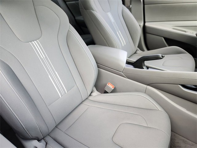 Certified 2023 Hyundai Elantra SEL image 9