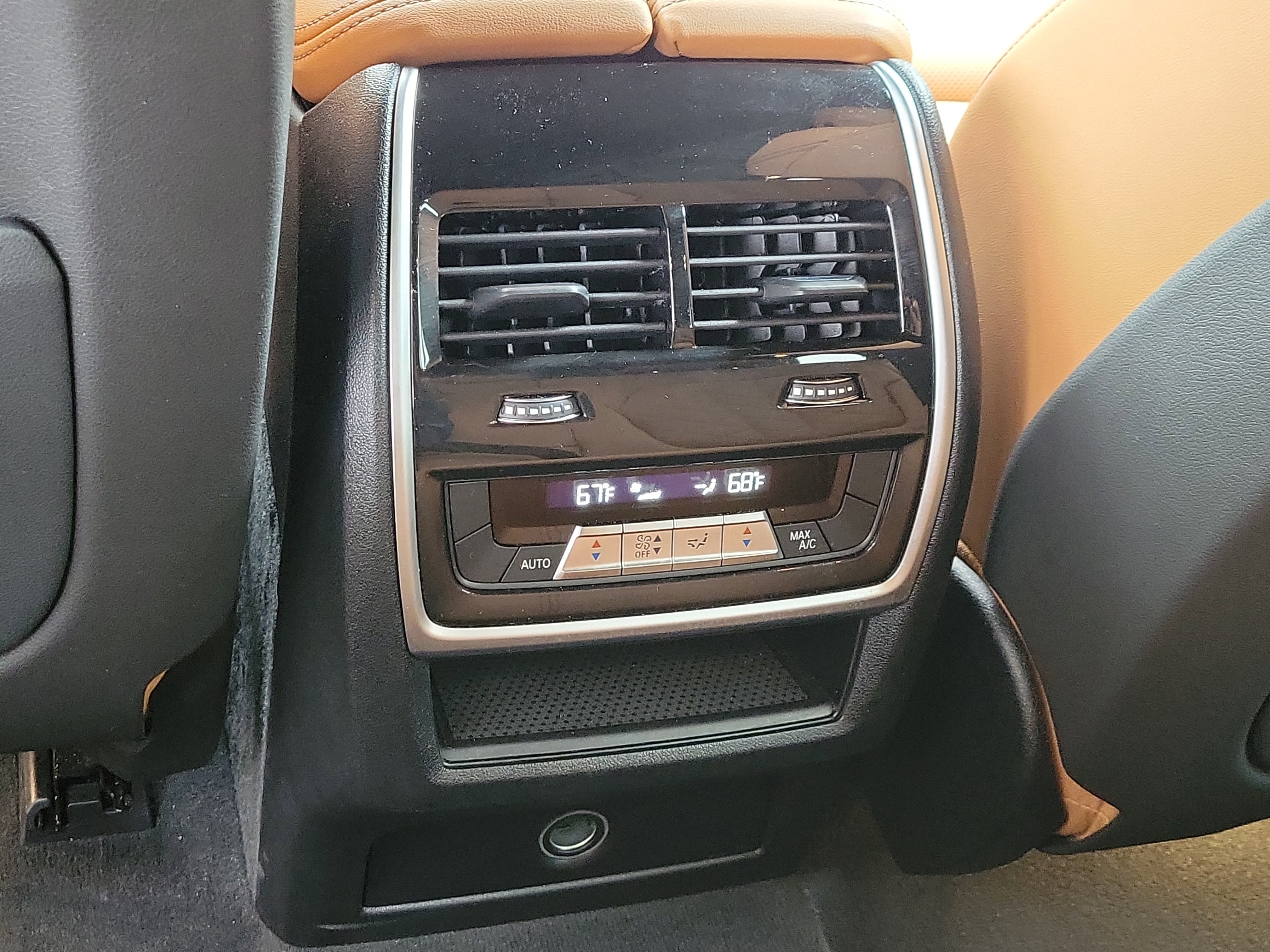 Certified 2023 BMW X5 xDrive40i w/ Premium Package AWD/4WD image 12