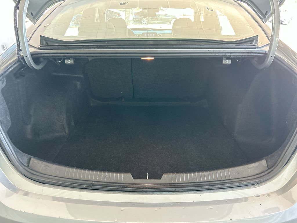 Used 2024 Chevrolet Malibu LT FWD image 40