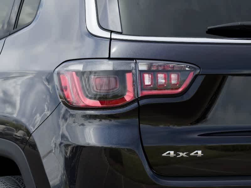 New 2026 Jeep Compass Limited AWD/4WD image 9