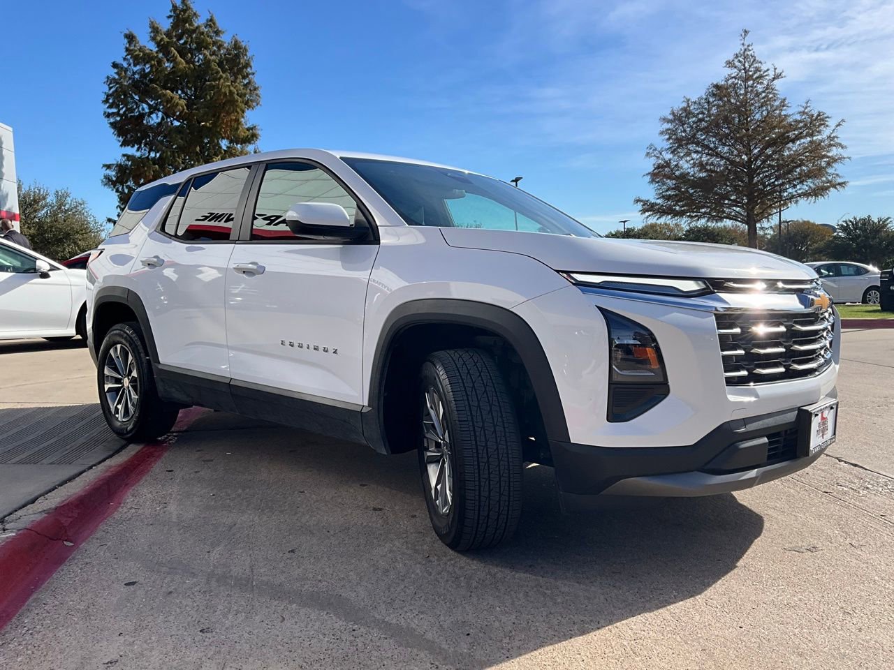 Used 2025 Chevrolet Equinox LT image 5