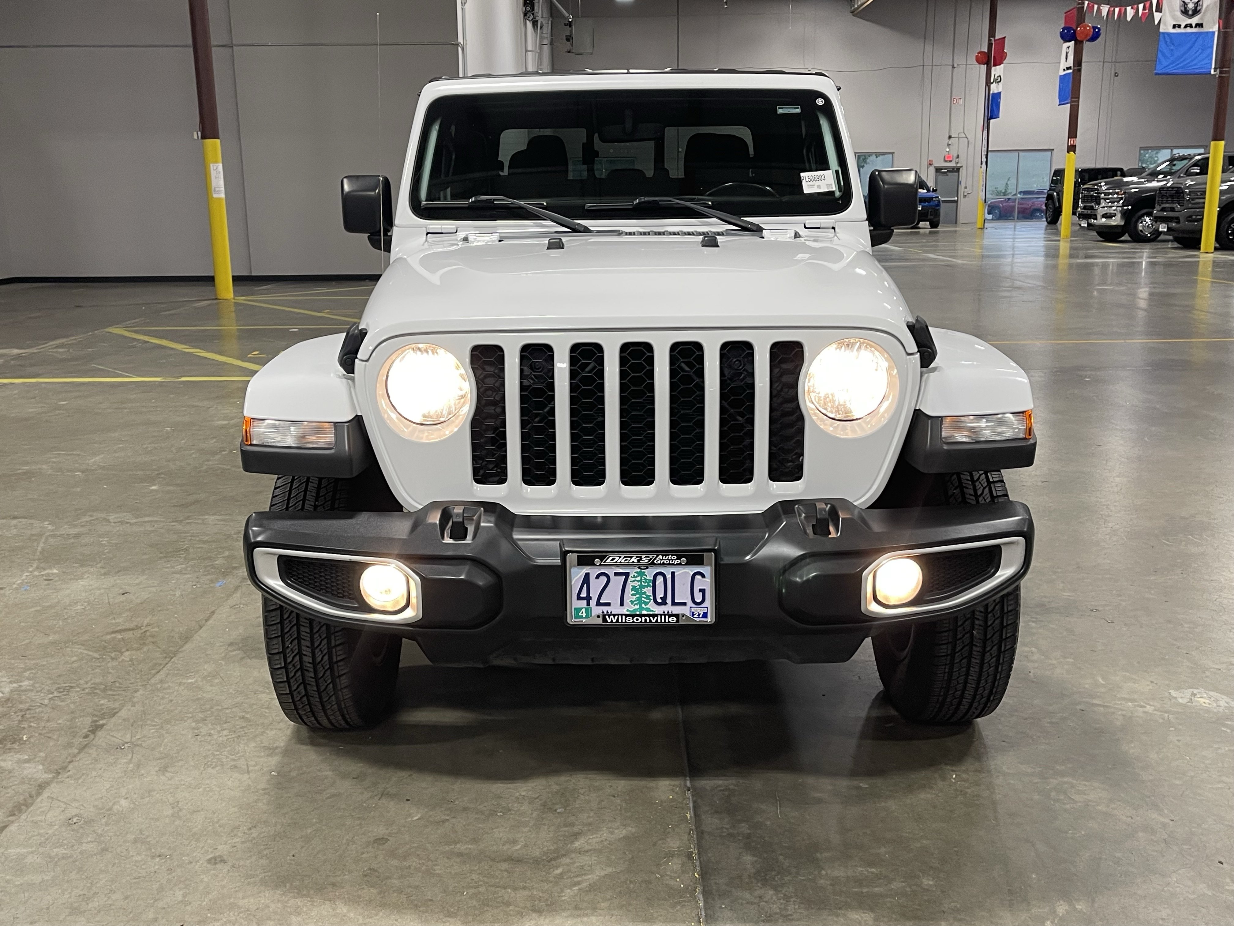 Used 2023 Jeep Gladiator Sport AWD/4WD image 8