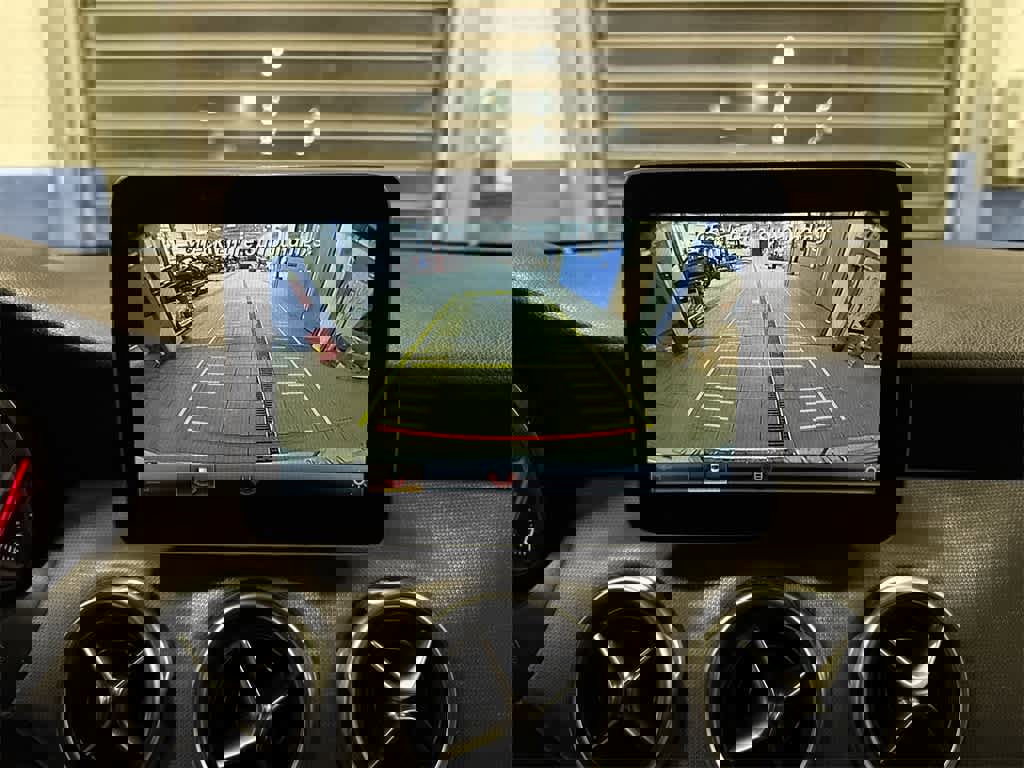 Used 2019 Mercedes-Benz GLA 250 4MATIC image 24