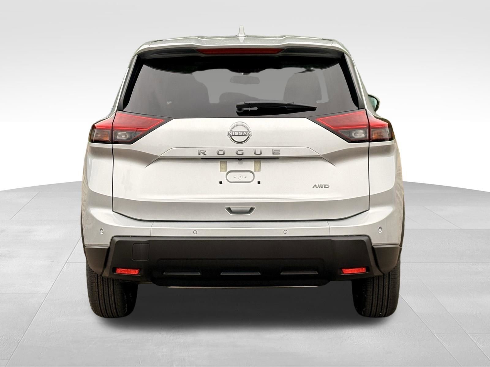 Used 2026 Nissan Rogue SV AWD/4WD image 4