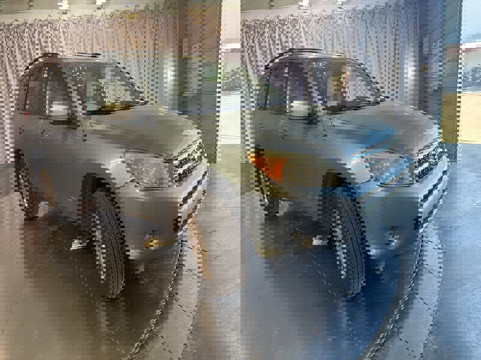 Used 2007 Toyota RAV4 Limited image 3