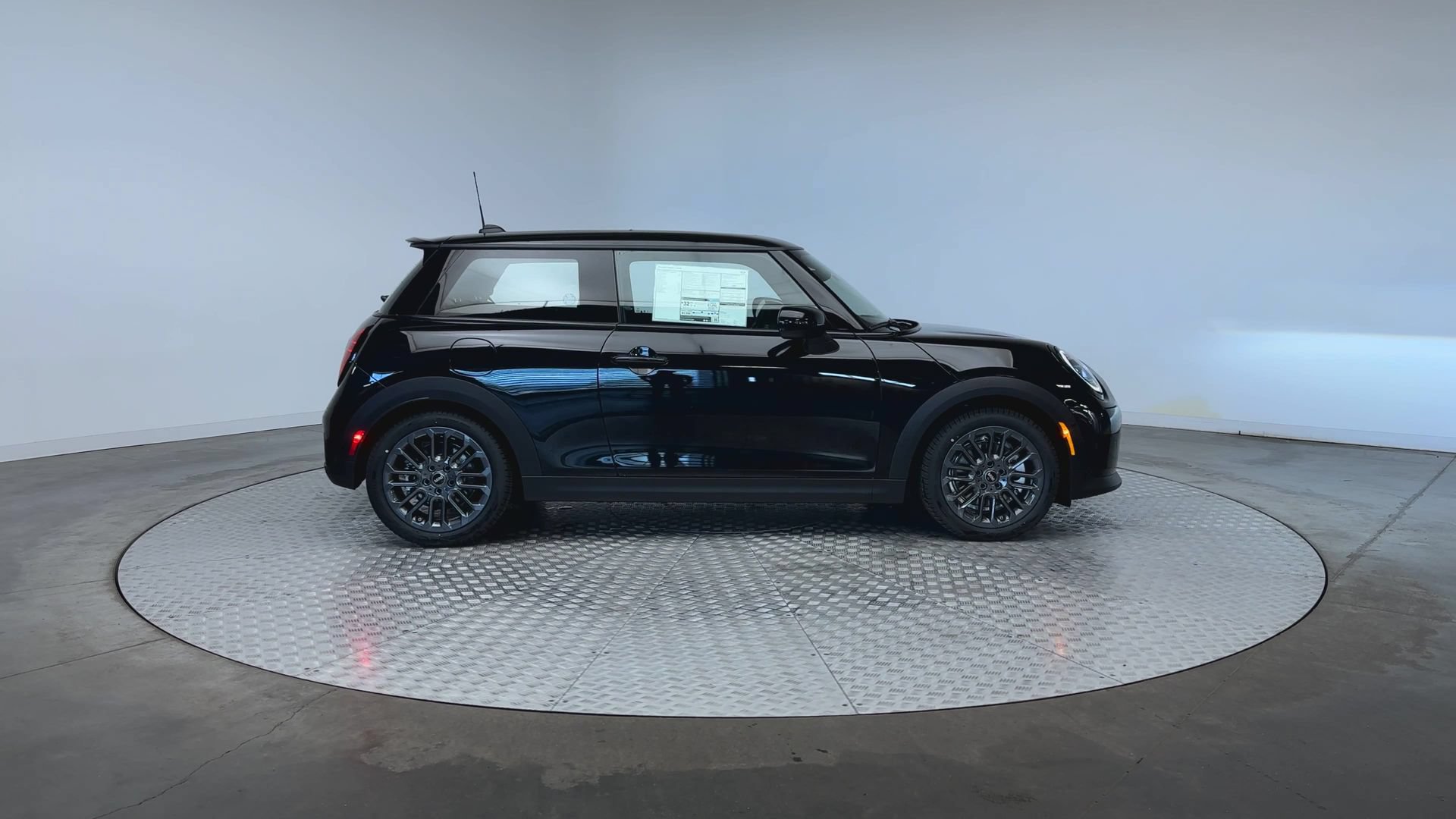 Used 2026 MINI Cooper S FWD image 9