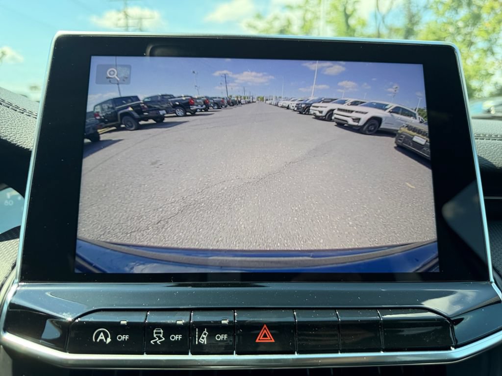 New 2026 Jeep Compass Latitude AWD/4WD image 20